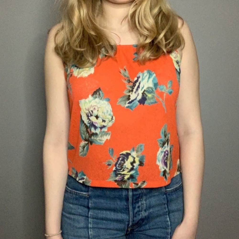 Mind Code Floral Open Back Tank Top - Picture 9 of 12